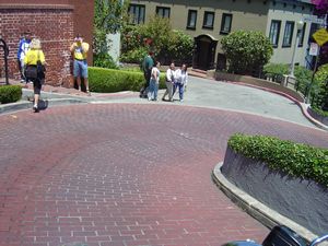 Lombard St 2